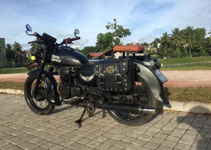 Royal Enfield CD 125