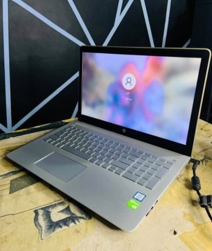 HP i7 Pavilion Laptop